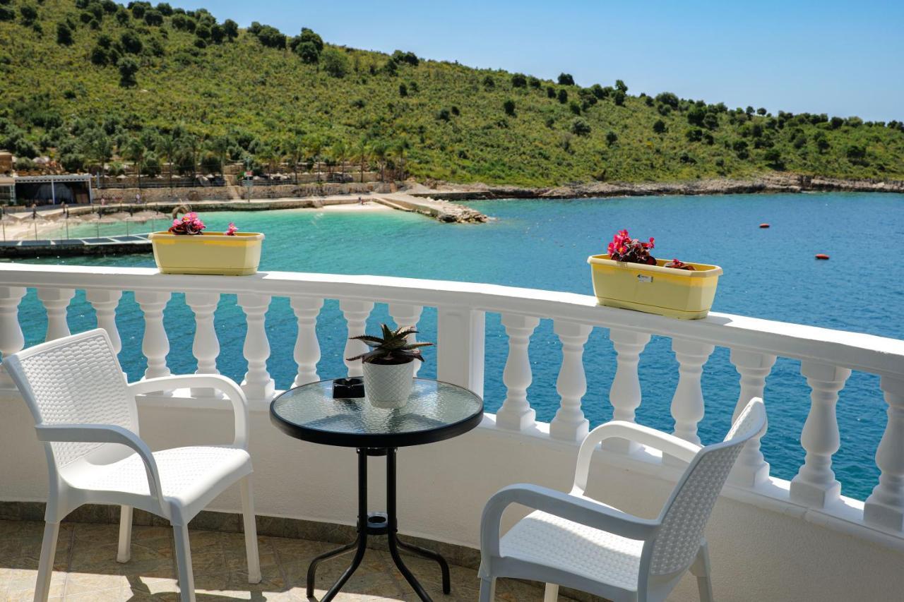 Luxury Villa Alisja Sarande With Private Beach ภายนอก รูปภาพ