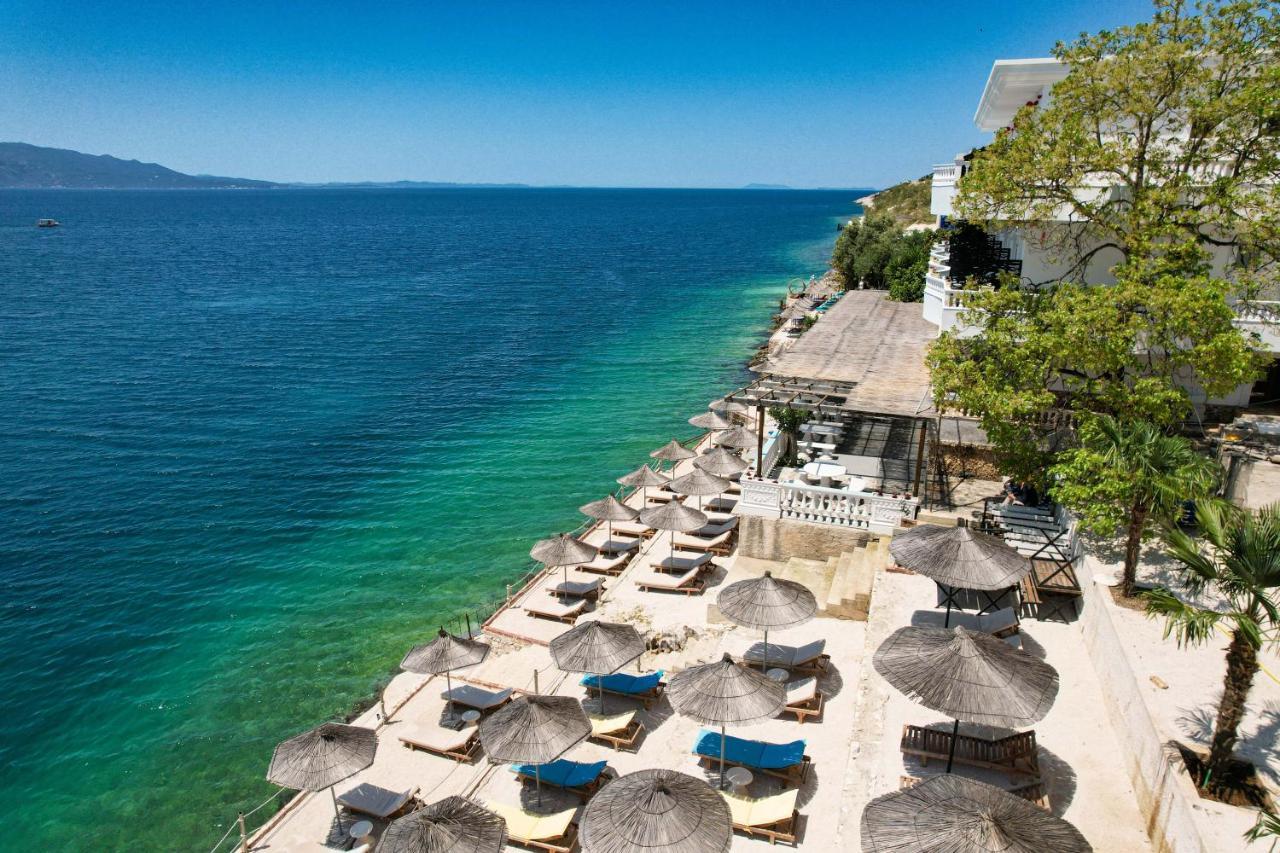 Luxury Villa Alisja Sarande With Private Beach ภายนอก รูปภาพ