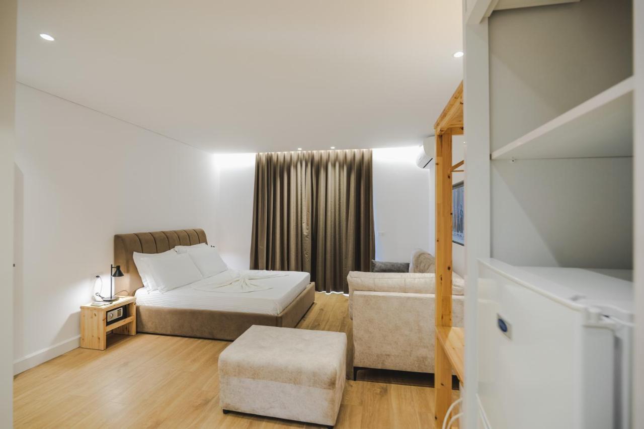 Luxury Villa Alisja Sarande With Private Beach ภายนอก รูปภาพ
