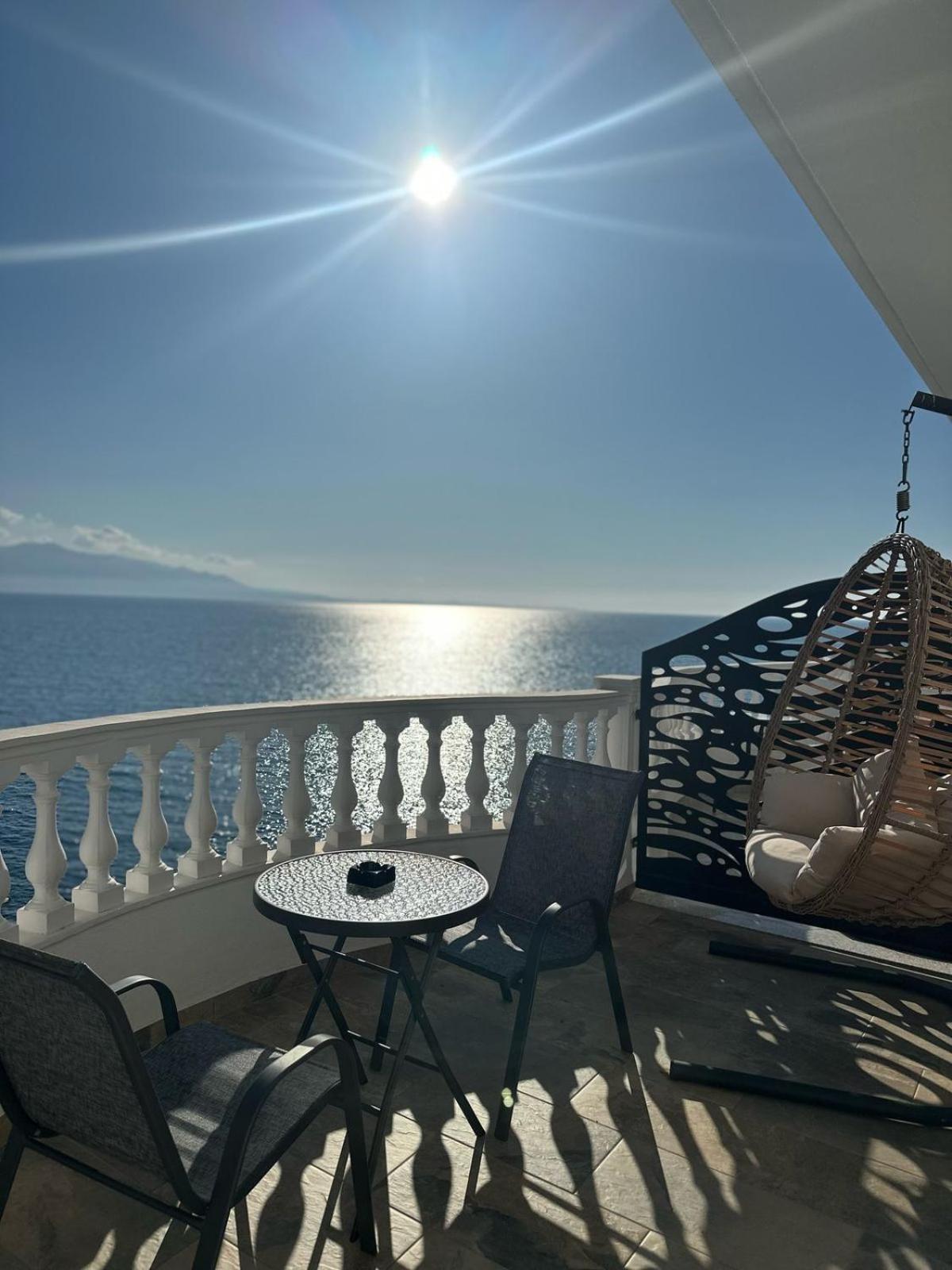 Luxury Villa Alisja Sarande With Private Beach ภายนอก รูปภาพ
